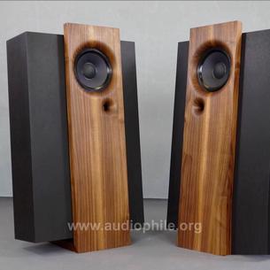 Tonapparate horn speakers – high sensitivity, crossoverless design