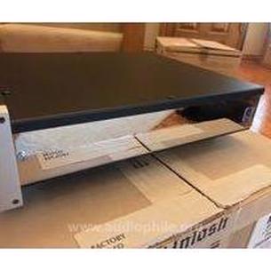 Mcintosh mp100 phono preamplifier