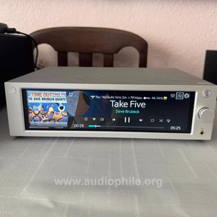 Hifi rose rs250 audio & video streaming d/a network player