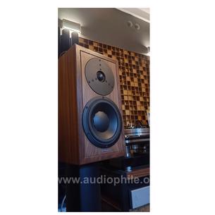 Dynaudio heritage special (stand20, ısoacoustic gaia 3 ve plate)