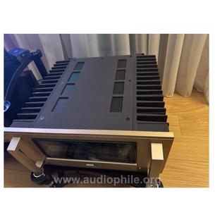 Accuphase a70 stereo amp