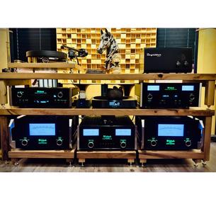 Mcintosh set 