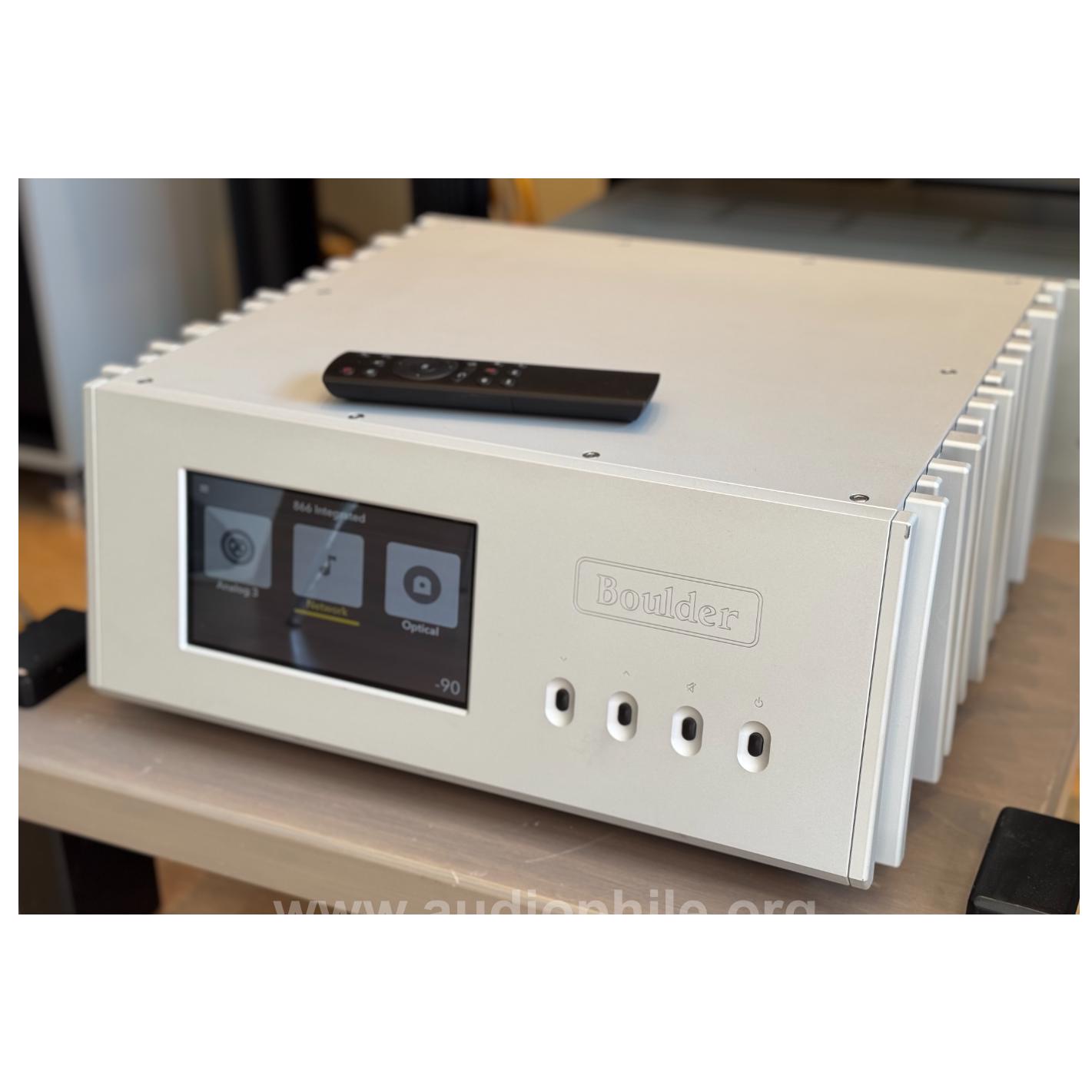 Boulder 866 stereo ıntegrated streaming amplifier, roon ready