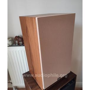 Monitor audio r252
