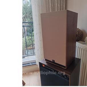 Monitor audio r252