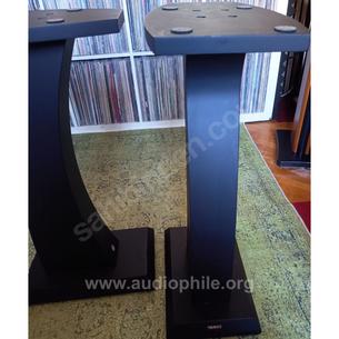 Avance dana 7 bookshelf speaker orijinal standında 